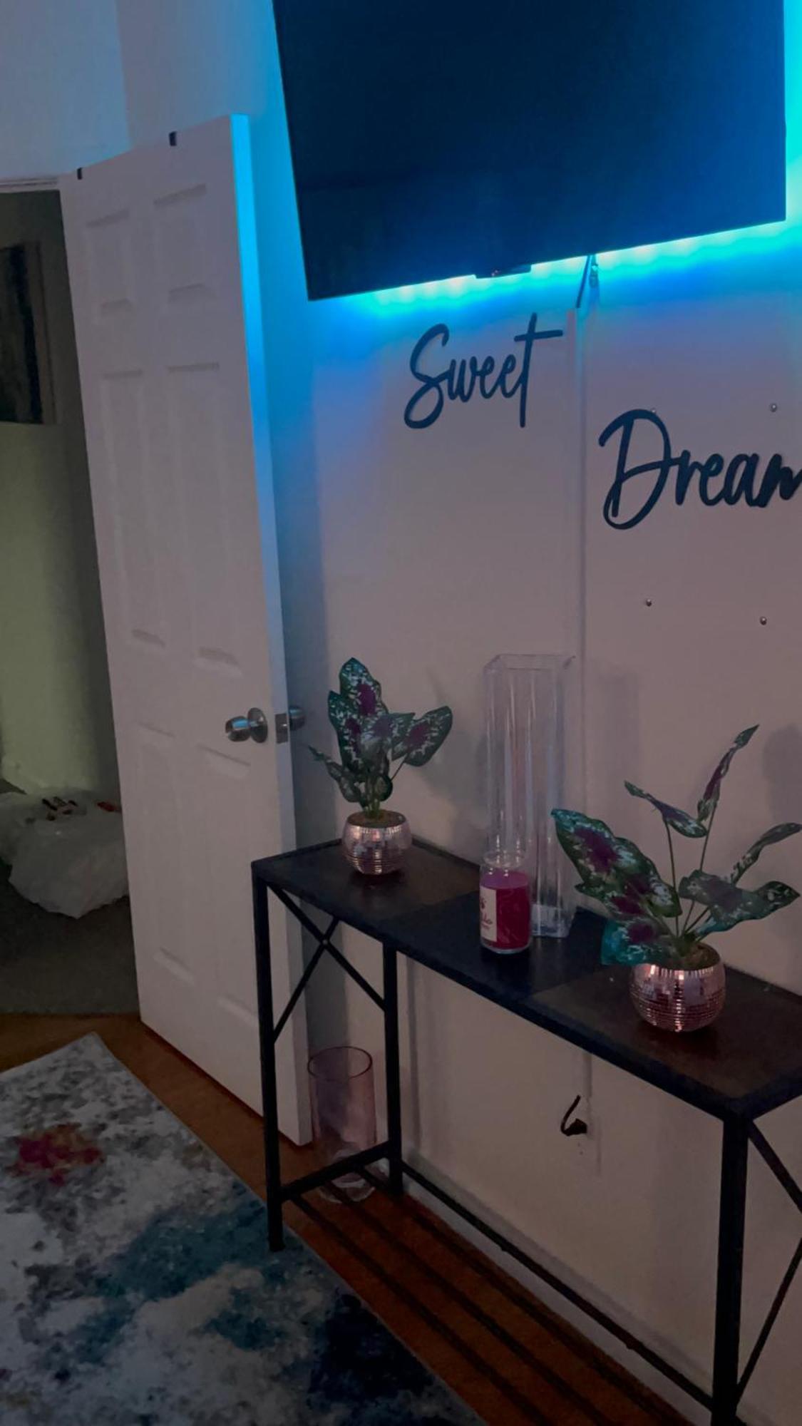 Stylish Cozy Quiet Family Retreat And Romantic Getaway Sleeps Up To 7 With Fast Wifi, Free Parking, Work Station, Alexa Enabled, Fenced In Backyard For Pets Grill Party Patio, Porch, Beach, Canal, Stadium,Boardwalk Restaurants, And Much More! Atlantic City Zewnętrze zdjęcie